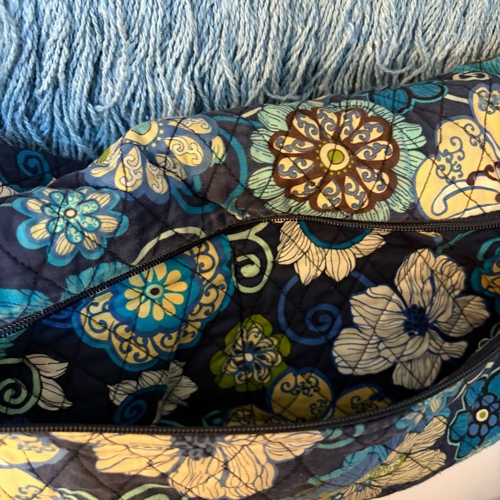 Vera Bradley Large Messenger Laptop Bag - Picture 10 of 10